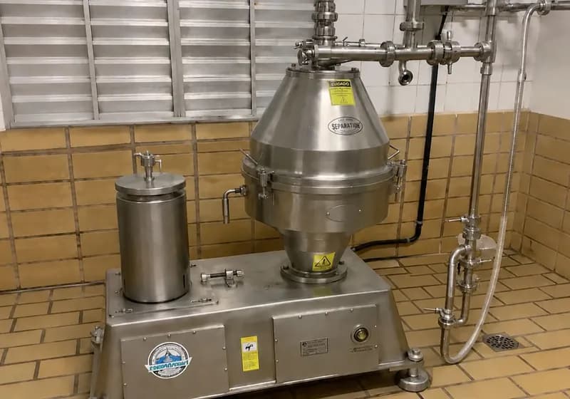 Desnatadeira Separatori de 7500 litros/hora
