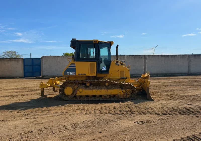 Trator de Esteira Komatsu D51EX - Miniatura 3
